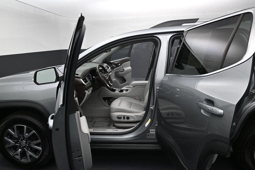 Used 2023 GMC Acadia SLT AWD/4WD image 12