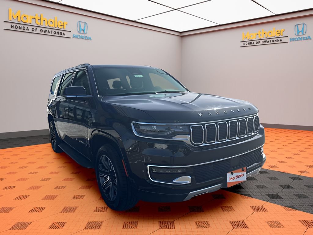 Used 2024 Jeep Wagoneer Series II w/ Flexible Seating Group AWD/4WD image 7