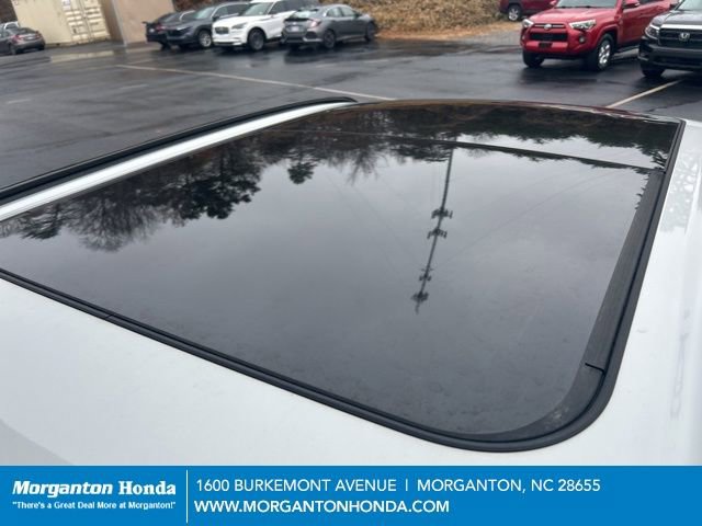 Used 2024 Volvo XC60 B5 Plus image 11