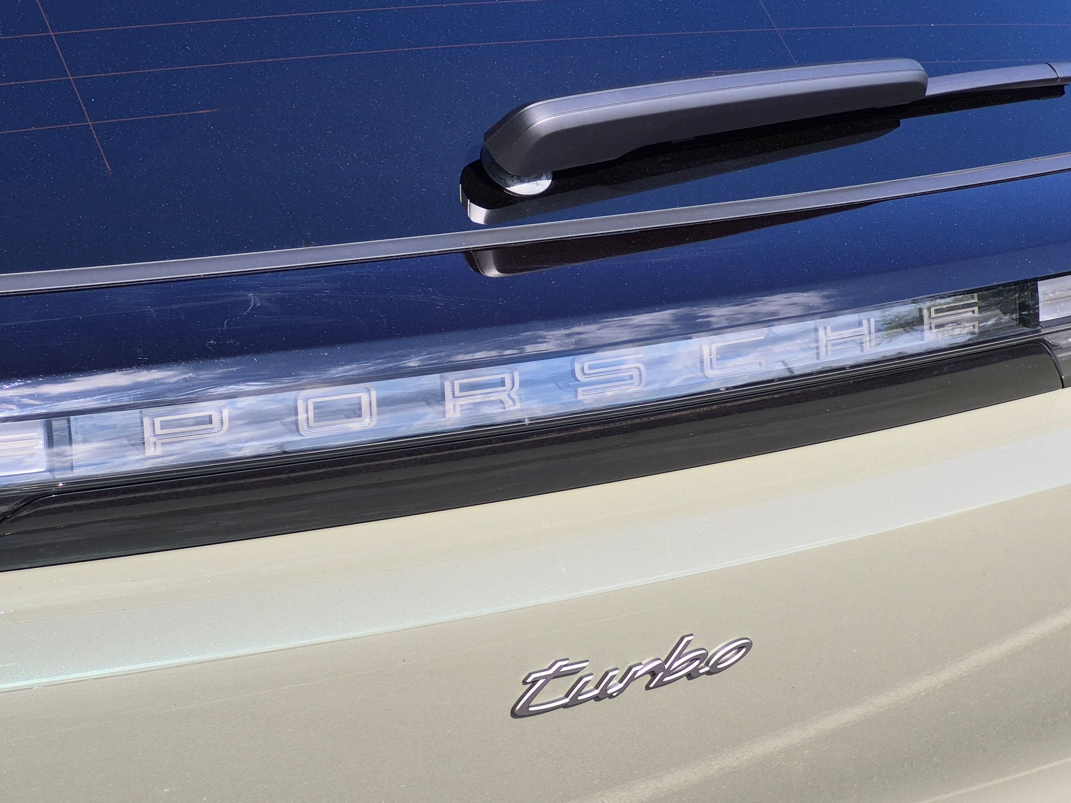 New 2026 Porsche Cayenne Turbo Electric AWD/4WD image 30