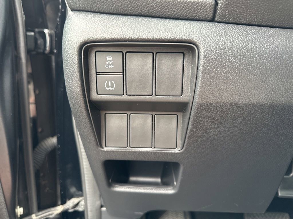 Used 2019 Honda CR-V LX image 18