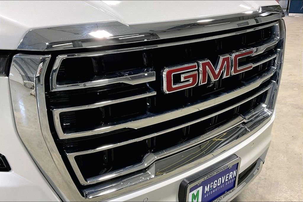 Used 2023 GMC Yukon XL SLT w/ SLT Luxury Package AWD/4WD image 33