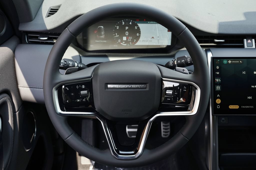 New 2026 Land Rover Discovery Sport Landmark AWD/4WD image 16