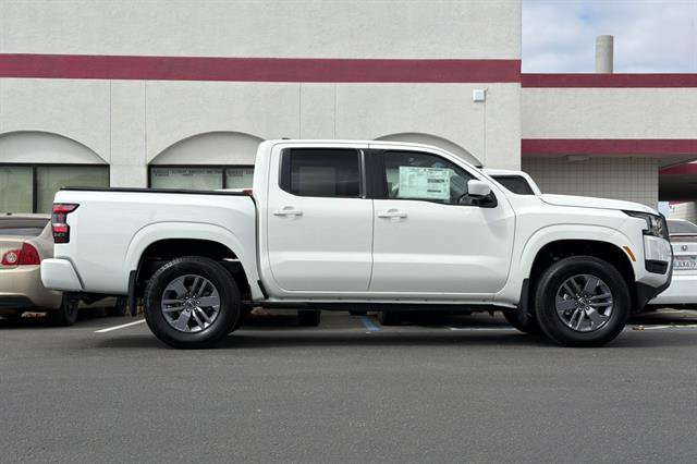 New 2026 Nissan Frontier SV w/ Tow Package AWD/4WD image 3