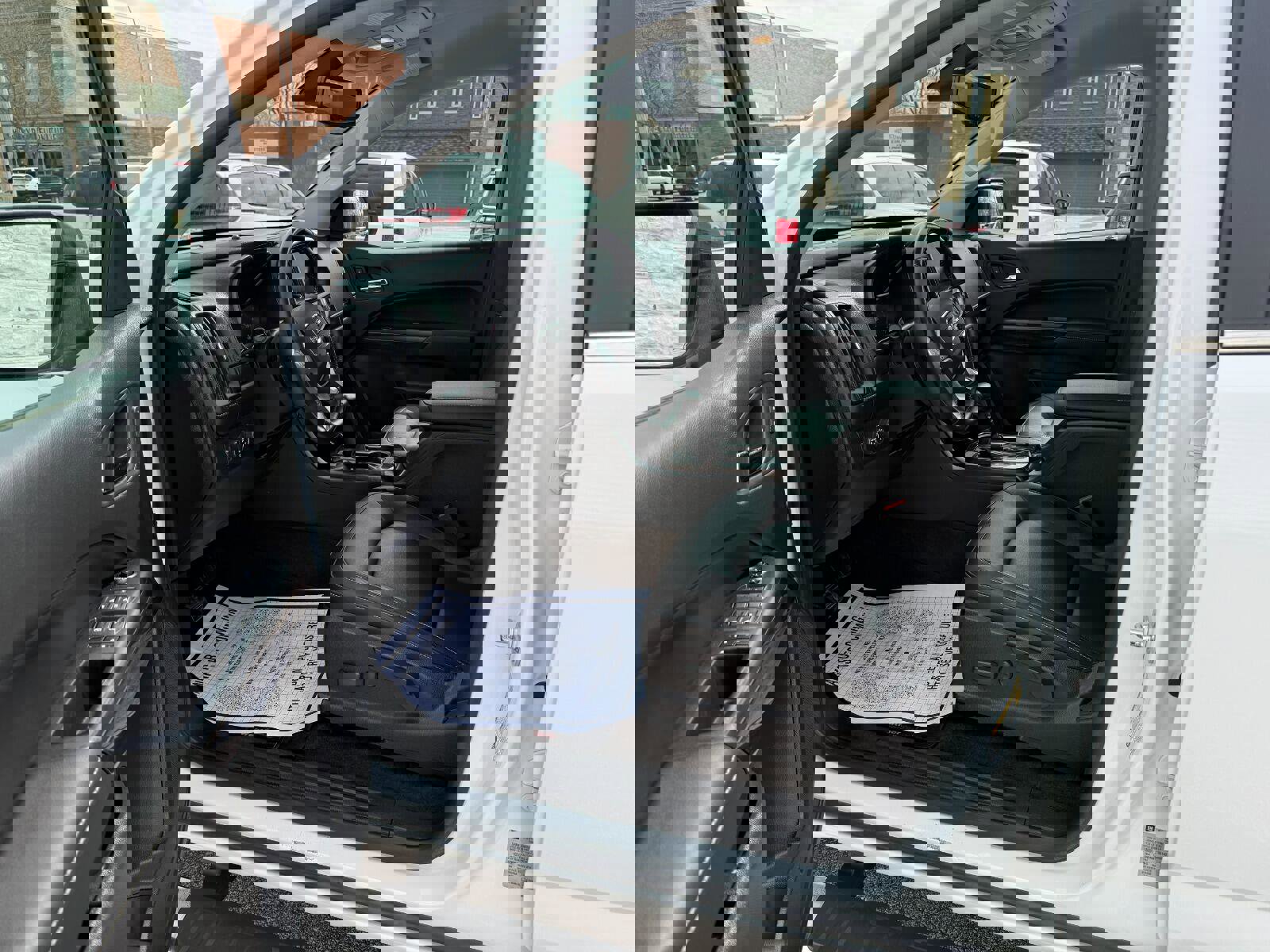 Used 2018 GMC Canyon SLT w/ Driver Alert Package image 12