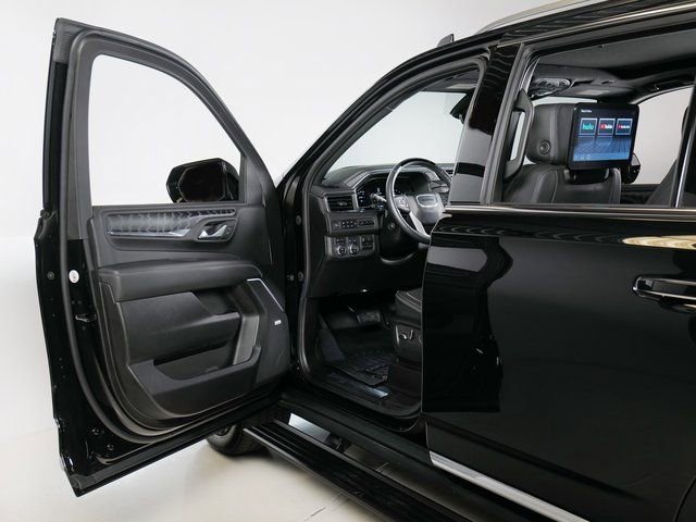 Used 2023 GMC Yukon Denali w/ Denali Reserve Package AWD/4WD image 27