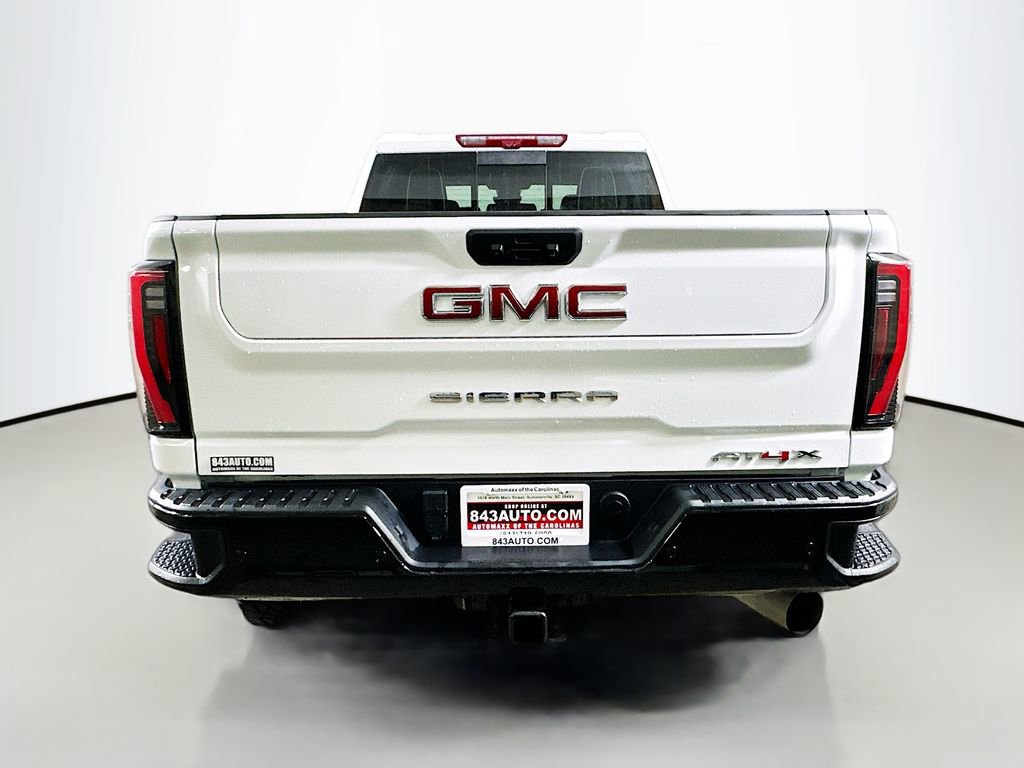 Used 2024 GMC Sierra 2500 AT4X image 6