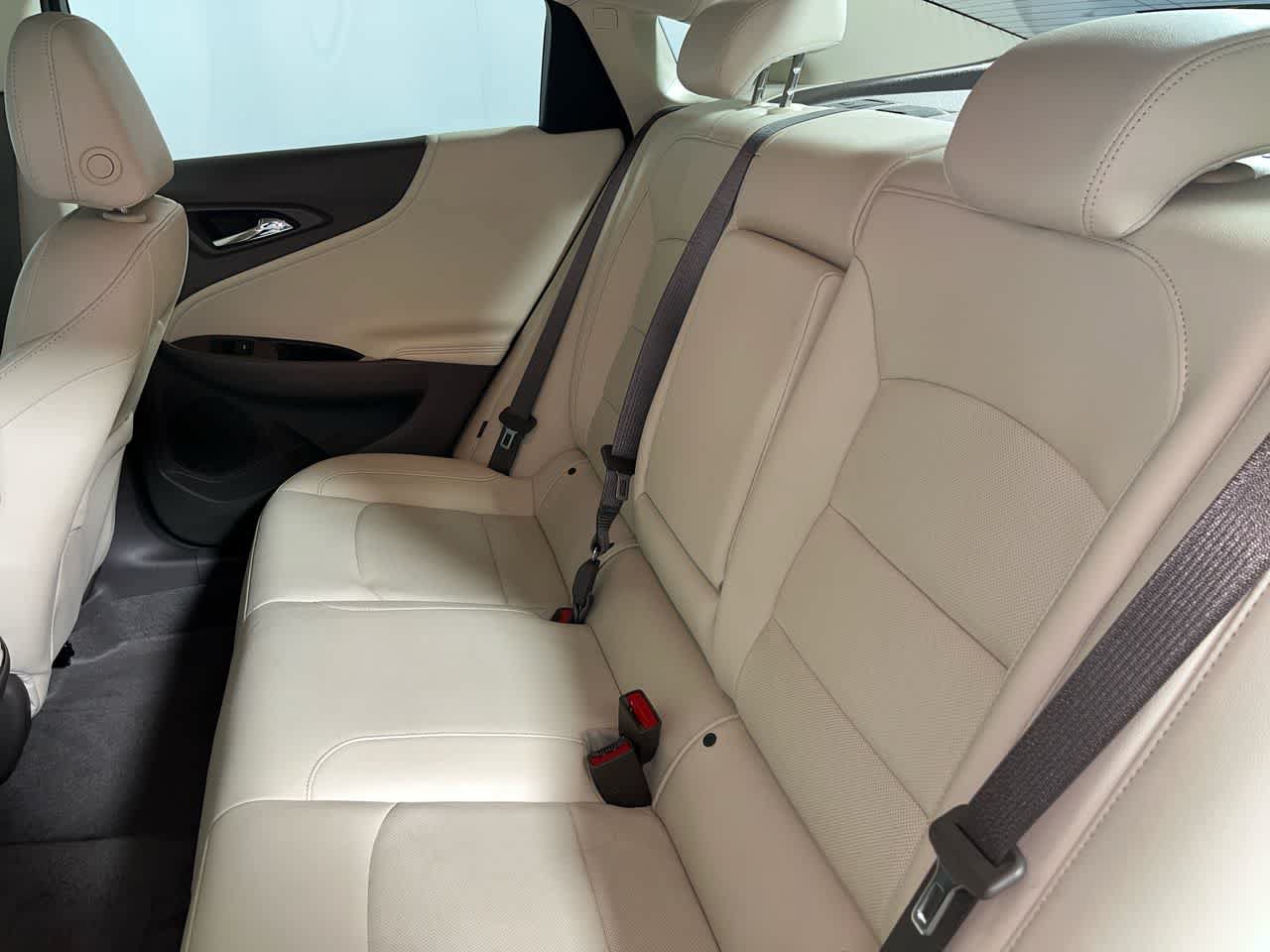 Used 2024 Chevrolet Malibu LT FWD image 28