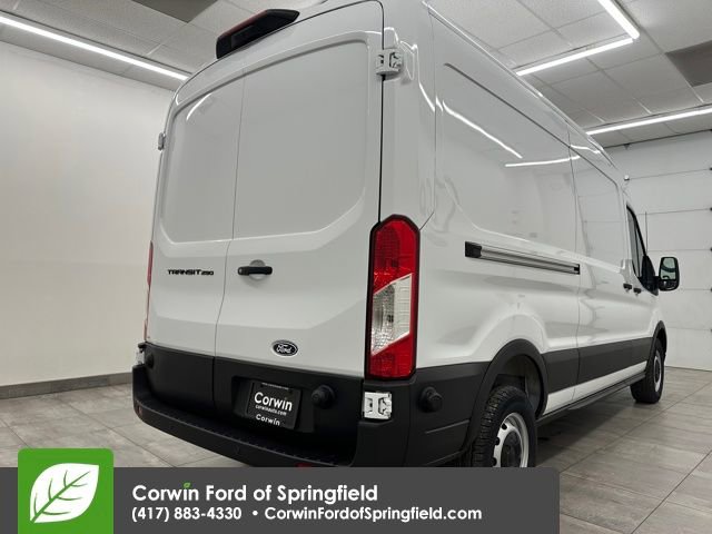 New 2026 Ford Transit 250 148 Medium Roof w/ Load Area Protection Package image 13