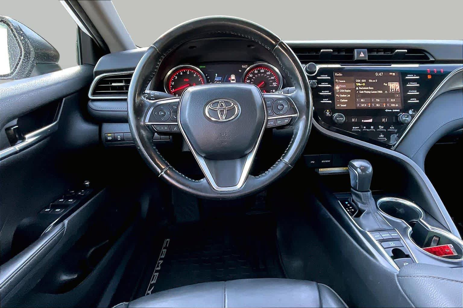 Used 2020 Toyota Camry XSE FWD image 6