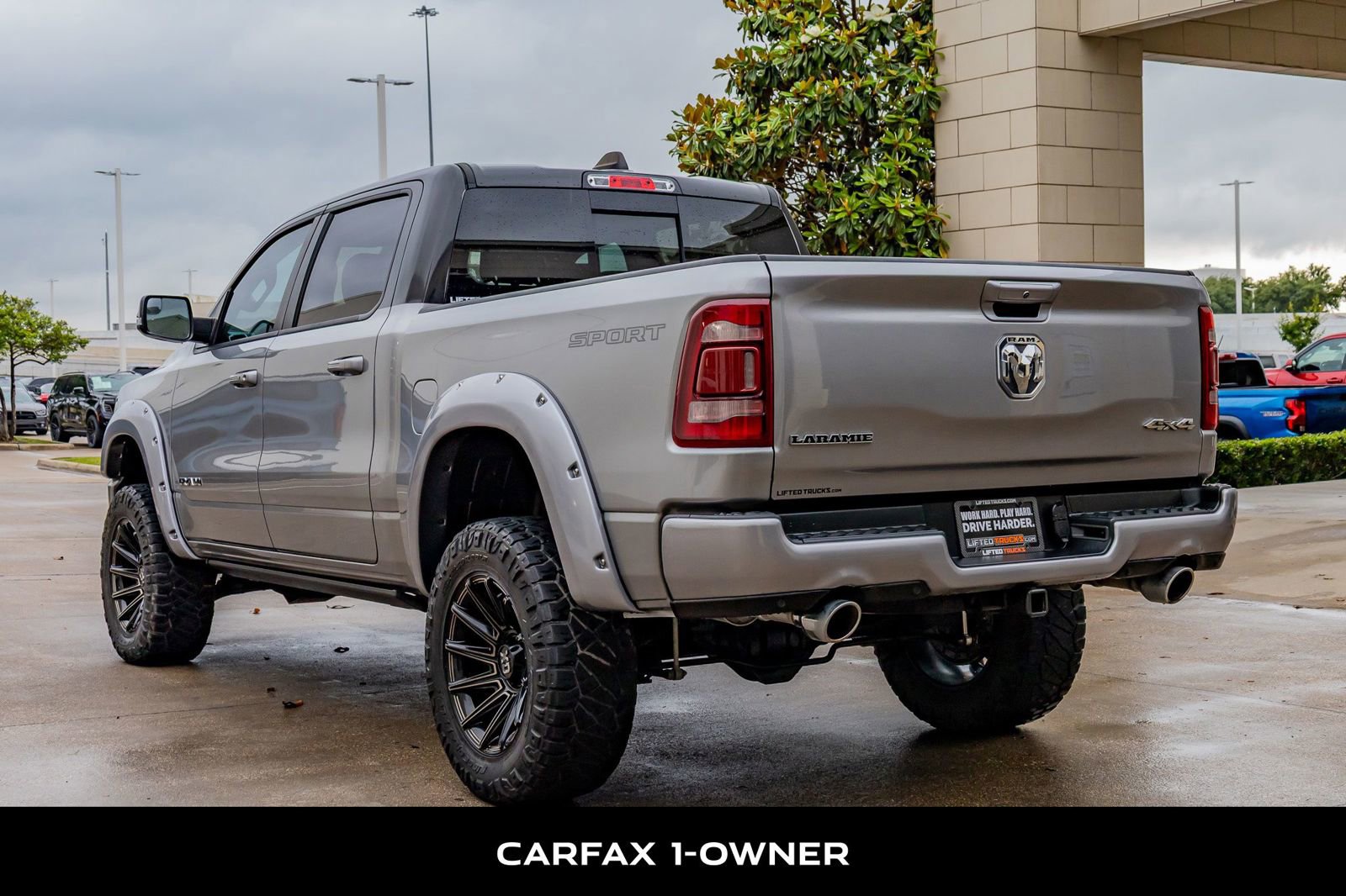 Used 2023 RAM 1500 Laramie AWD/4WD image 6