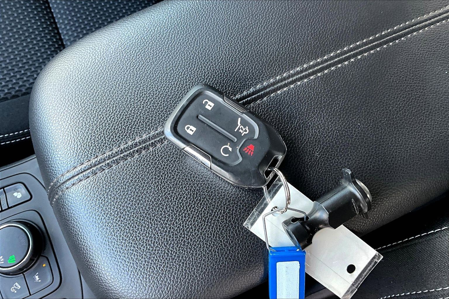 Used 2024 GMC Terrain SLE w/ Driver Convenience Package AWD/4WD image 35