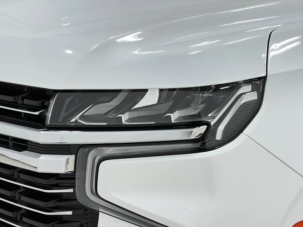 Used 2022 Chevrolet Suburban LT AWD/4WD image 38