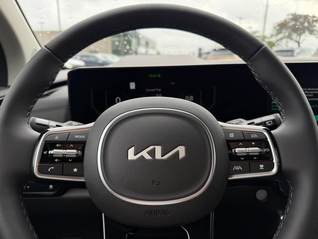 New 2026 Kia Carnival SX Prestige FWD image 15