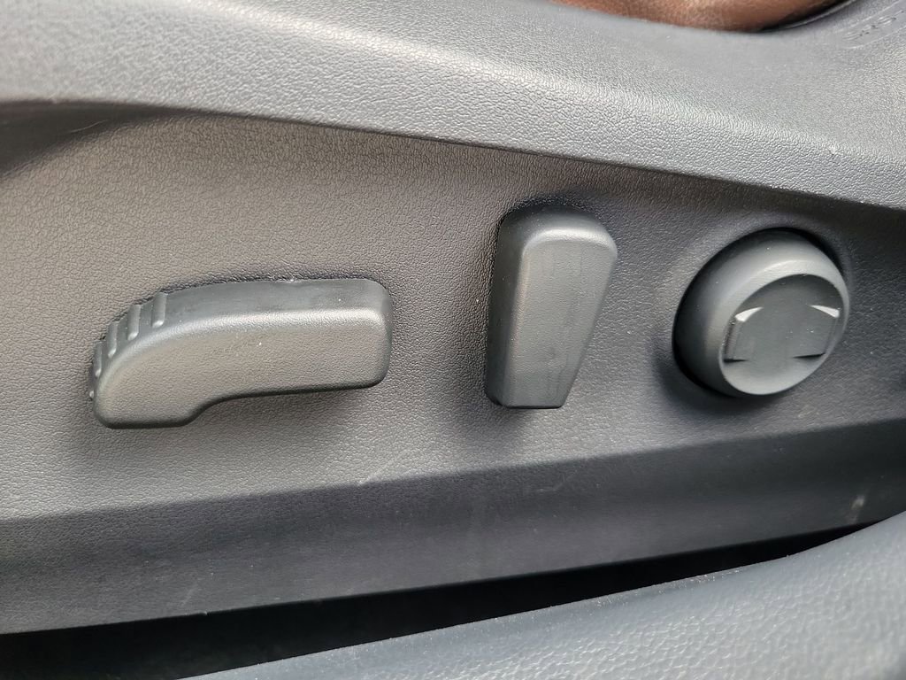 Certified 2022 Subaru Outback Touring XT image 17