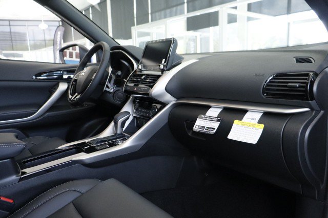 New 2026 Mitsubishi Eclipse Cross SEL AWD/4WD image 17