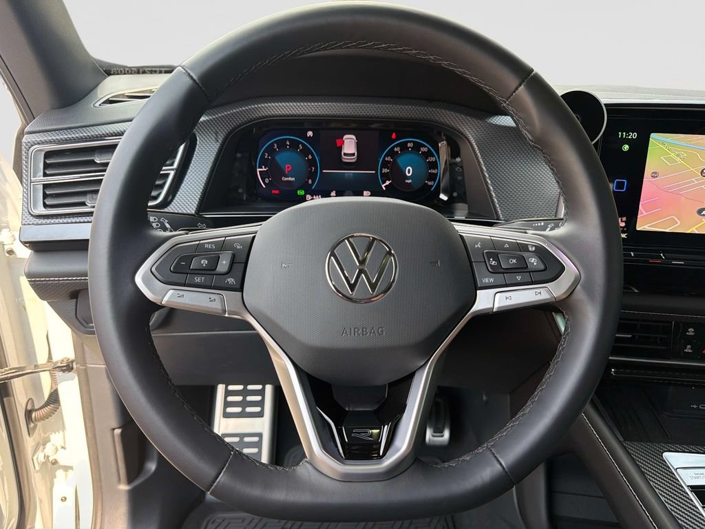 Used 2026 Volkswagen Atlas Cross Sport SEL Premium R-Line AWD/4WD image 30