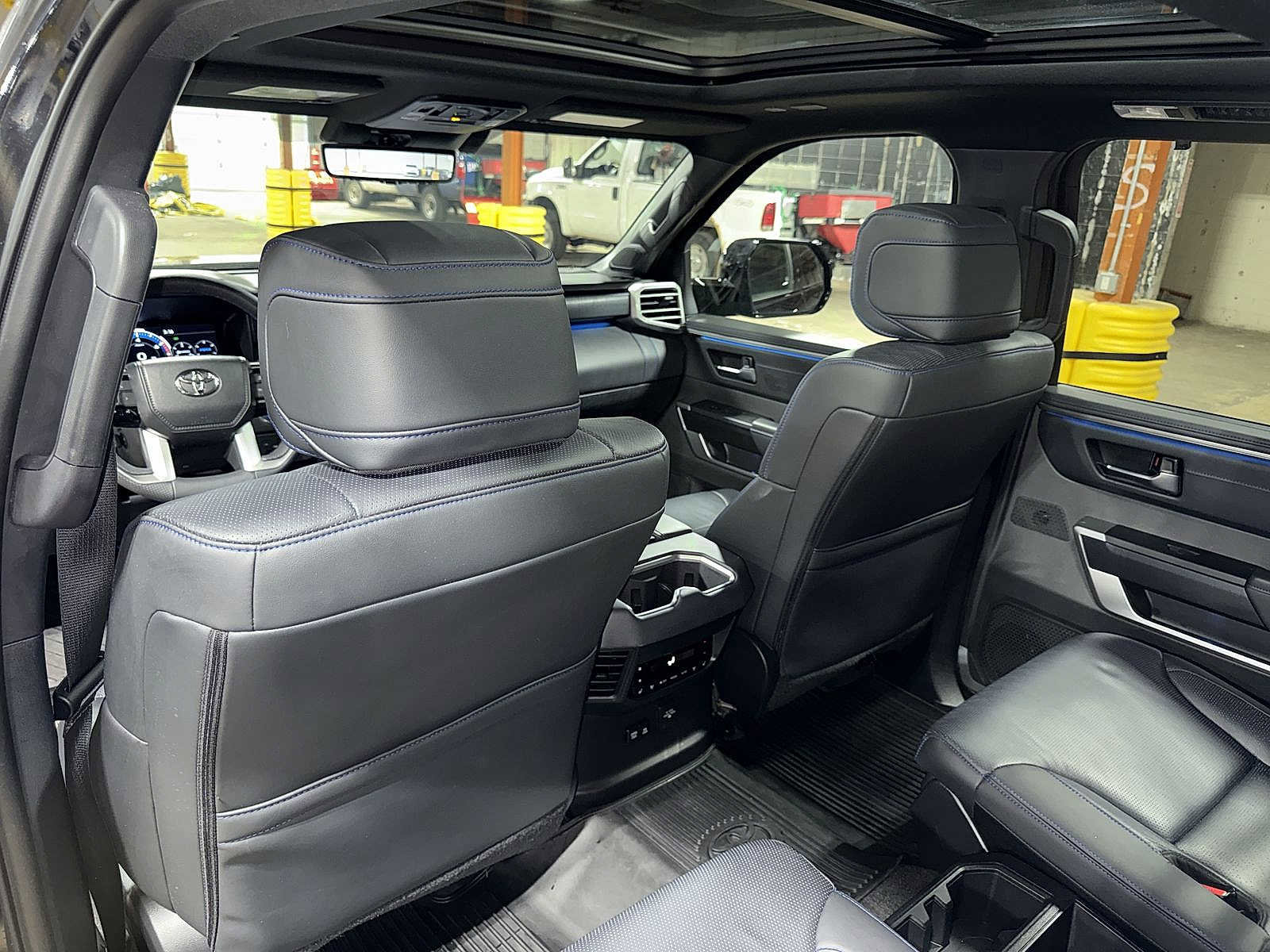 Used 2024 Toyota Sequoia Platinum image 29