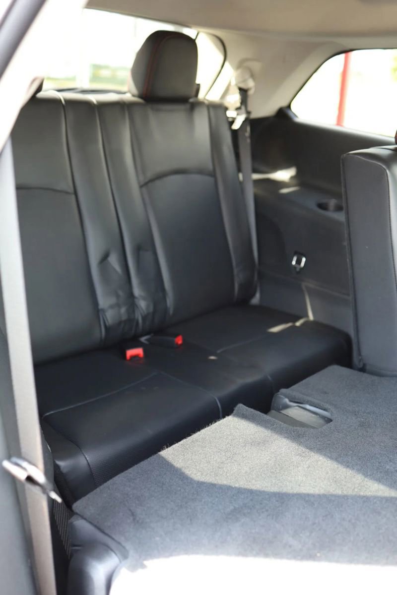 Used 2018 Dodge Journey GT w/ Driver Convenience Group image 37