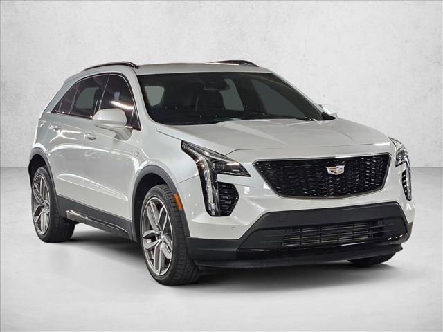Used 2019 Cadillac XT4 Sport w/ Driver Awareness Package FWD image 3