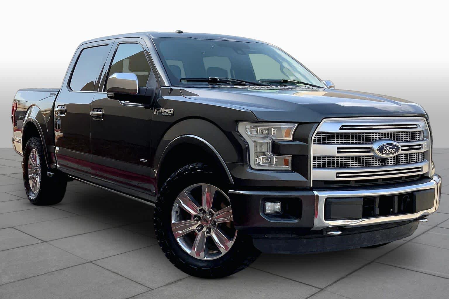 Used 2016 Ford F150 Platinum w/ Equipment Group 701A Luxury AWD/4WD image 3