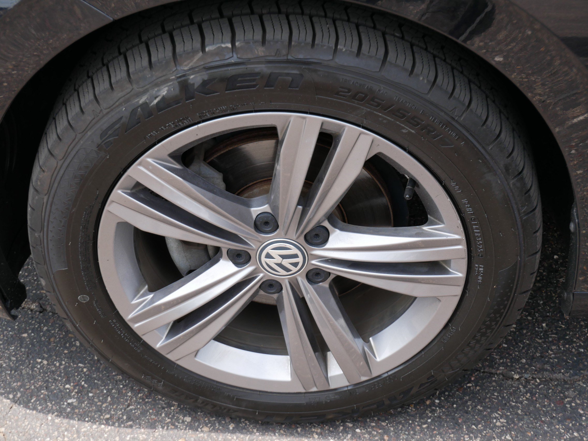 Used 2019 Volkswagen Jetta R-Line w/ R-Line Cold Weather Package FWD image 15