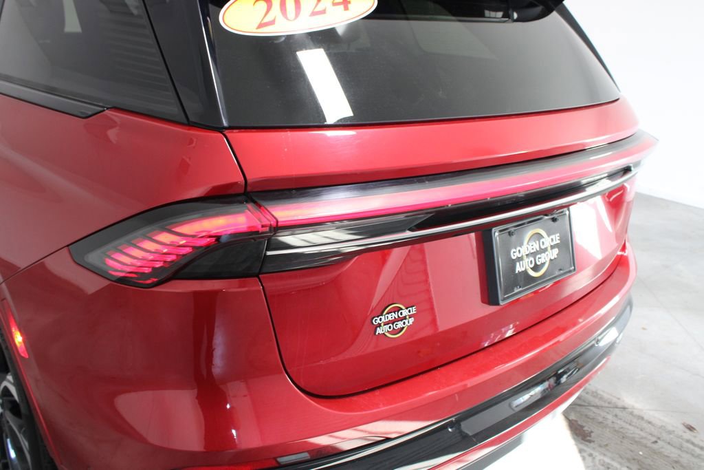 Used 2024 Lincoln Nautilus Reserve image 57