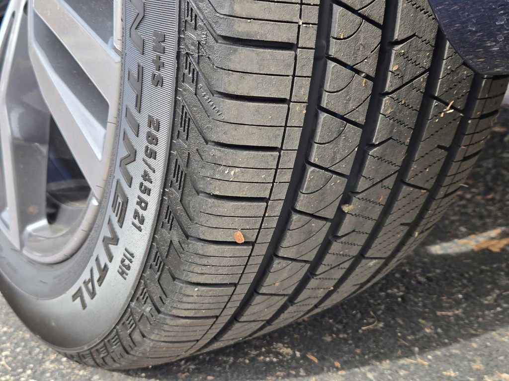 New 2026 BMW X7 M60i image 12