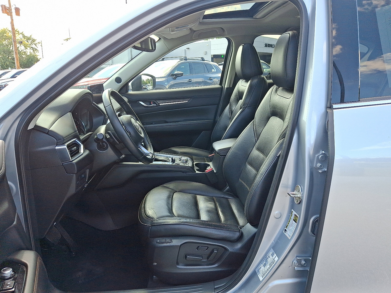 Used 2022 MAZDA CX-5 AWD 2.5 S w/ Premium Package image 14