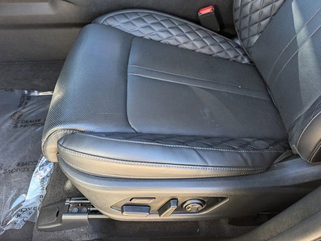 Used 2023 Kia Sorento SX Prestige image 13