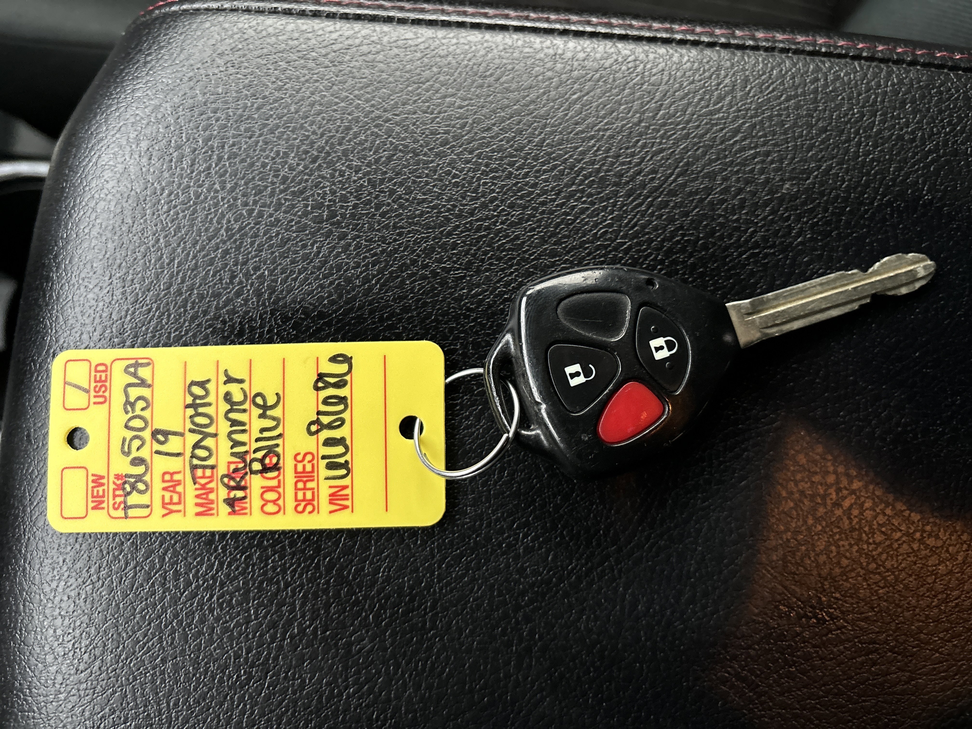 Used 2019 Toyota 4Runner TRD Off-Road image 28