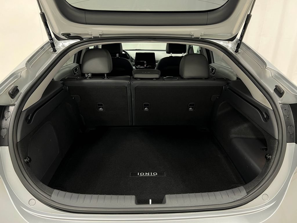 Used 2020 Hyundai Ioniq Limited FWD image 27