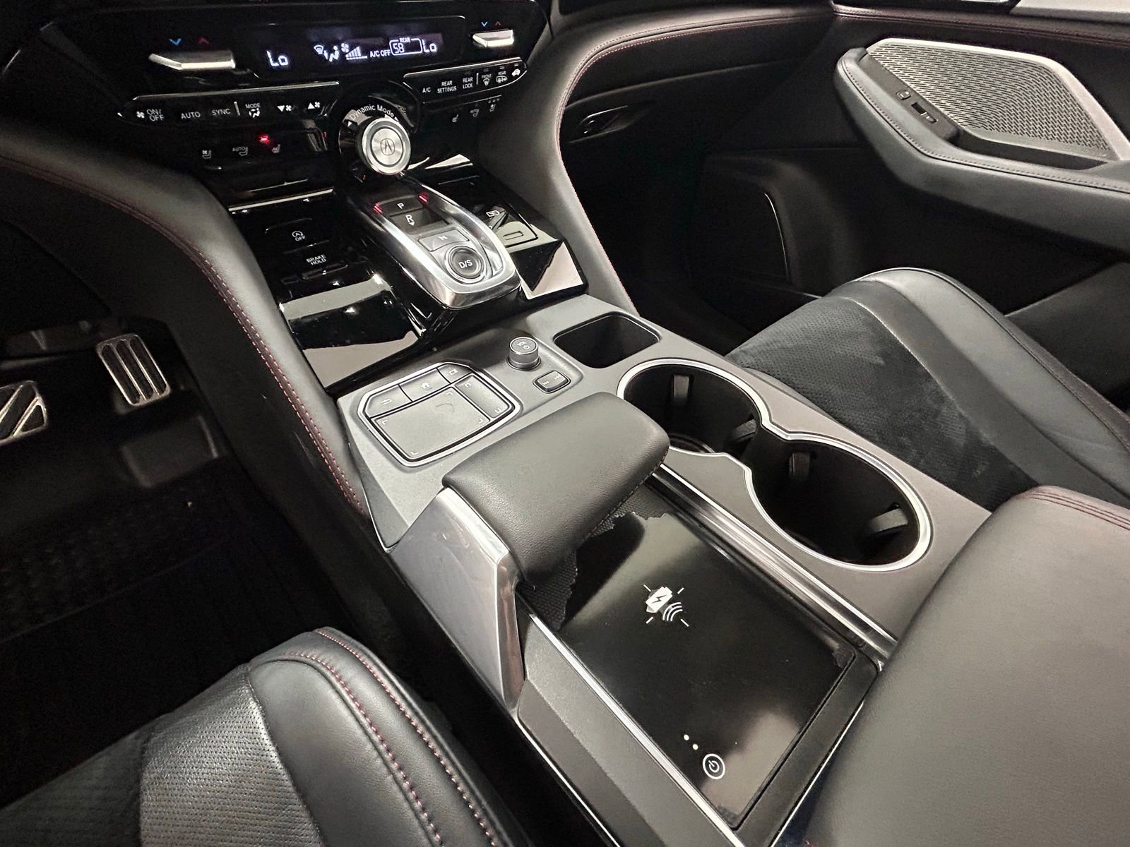 Used 2022 Acura MDX A-Spec image 23