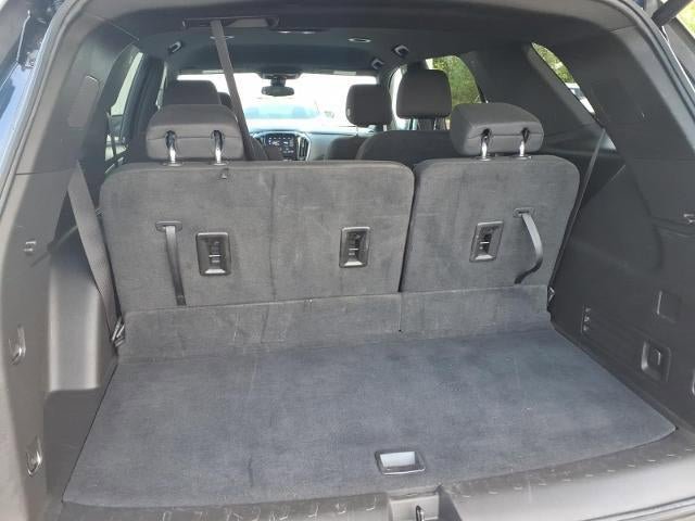 Used 2023 Chevrolet Traverse LT w/ LPO, Floor Liner Package image 19