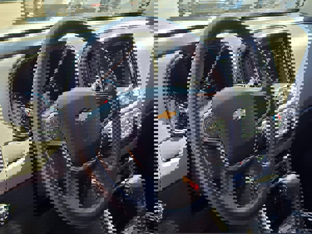 Used 2019 Chevrolet Colorado W/T w/ Custom Special Edition image 20