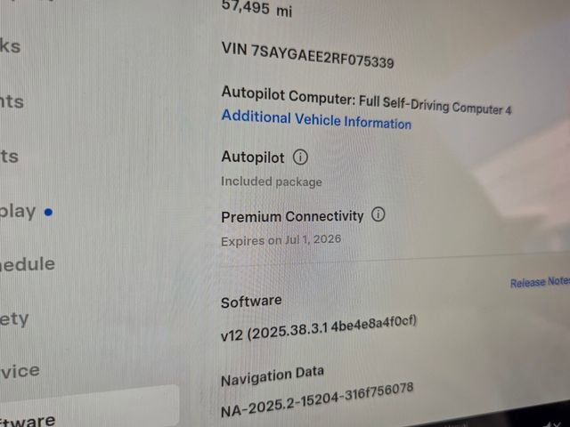 Used 2024 Tesla Model Y Long Range image 25