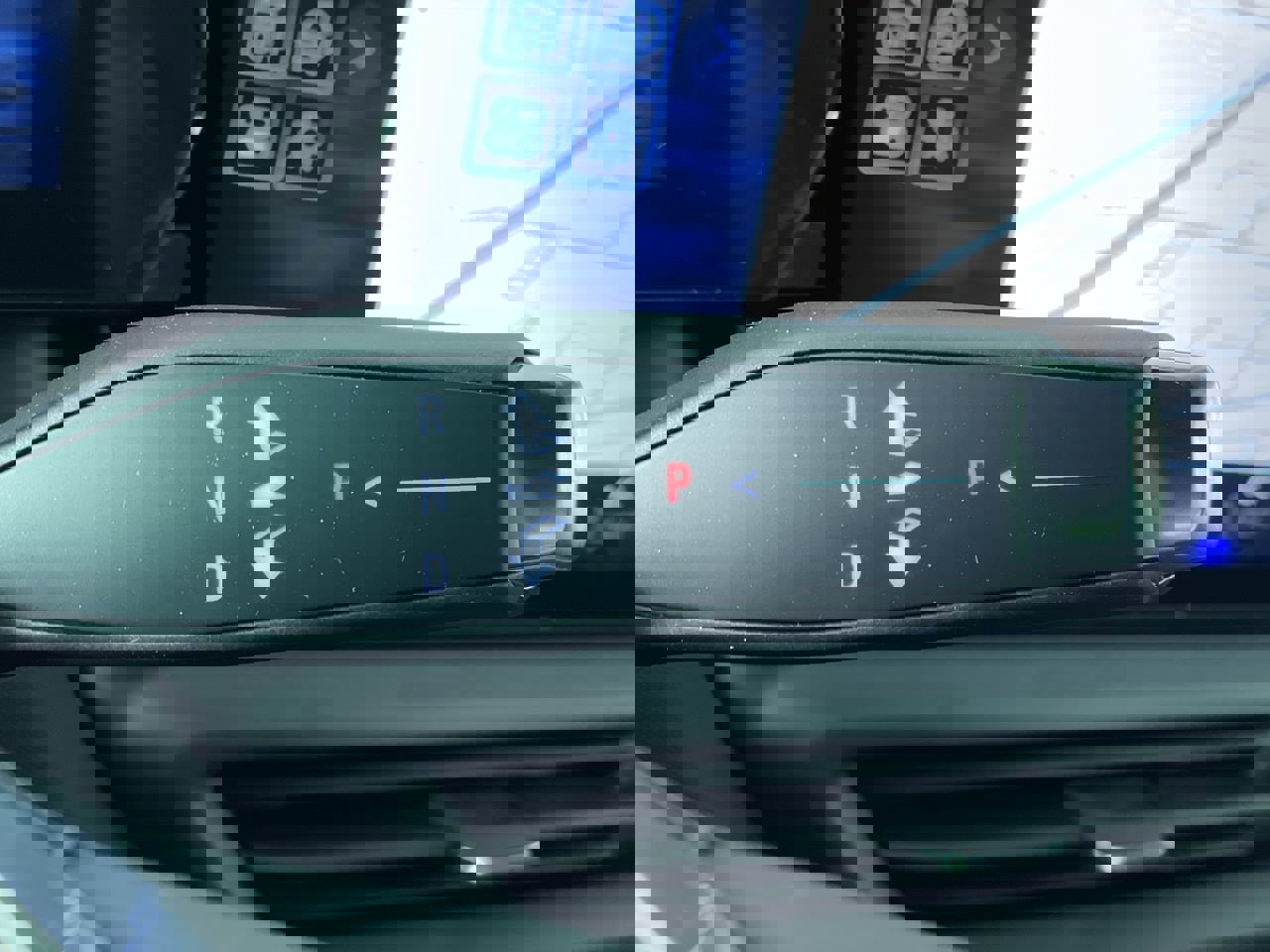 New 2025 Chevrolet Silverado EV LT image 77