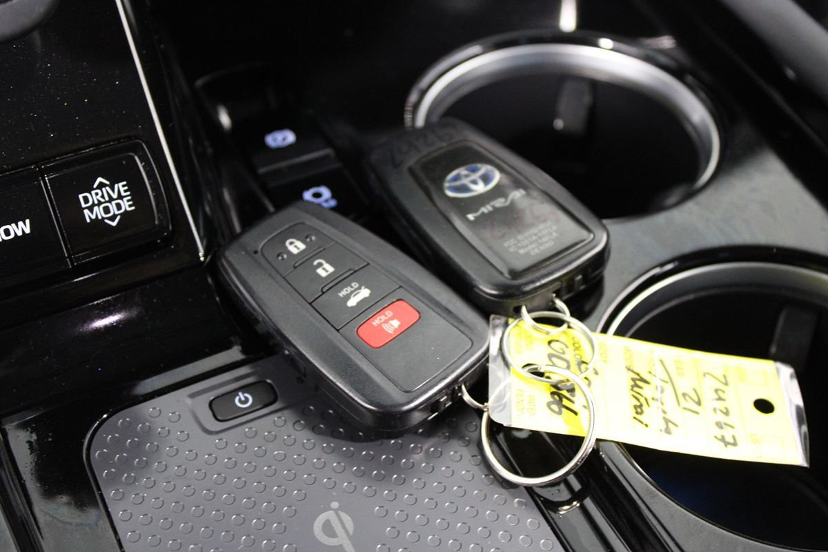 Used 2021 Toyota Mirai w/ Advanced Technology Package RWD image 25