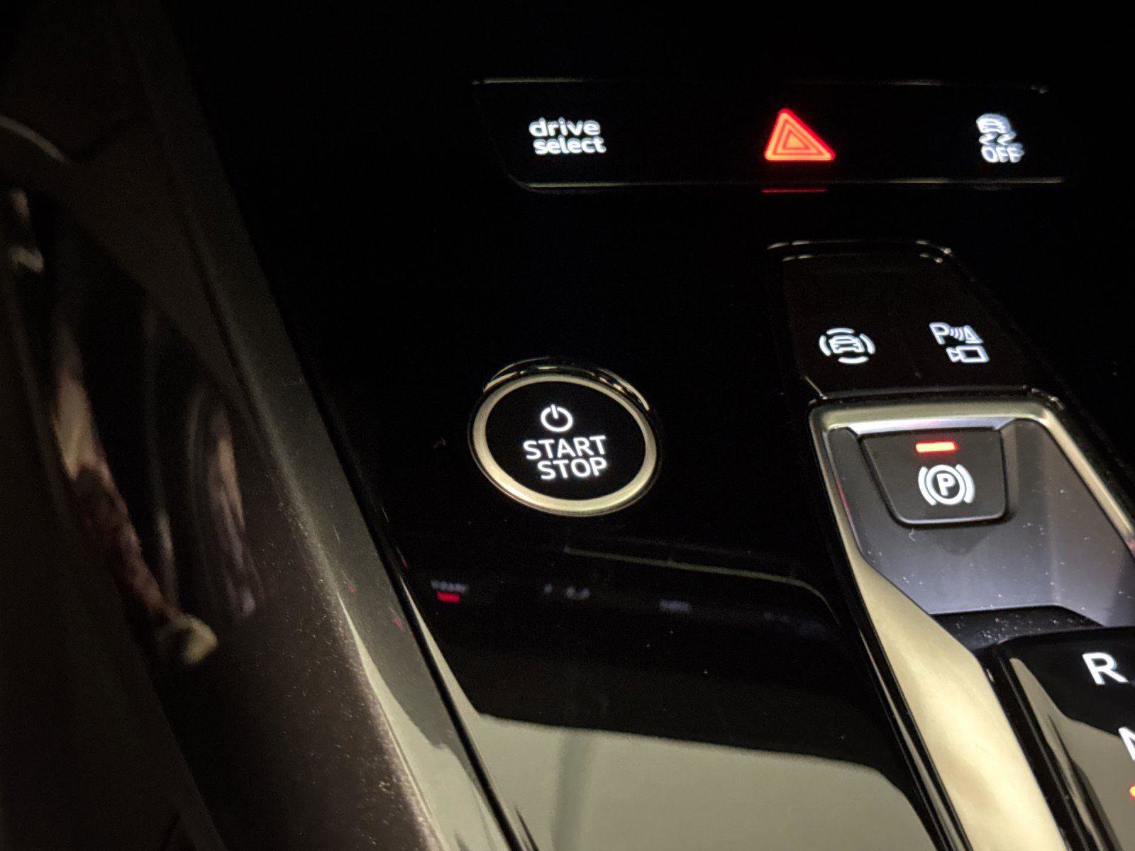 Certified 2024 Audi Q4 e-tron Prestige image 22