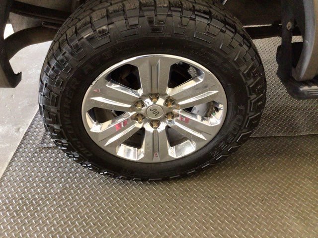 Used 2018 Ford F150 King Ranch w/ Equipment Group 601A Luxury AWD/4WD image 28