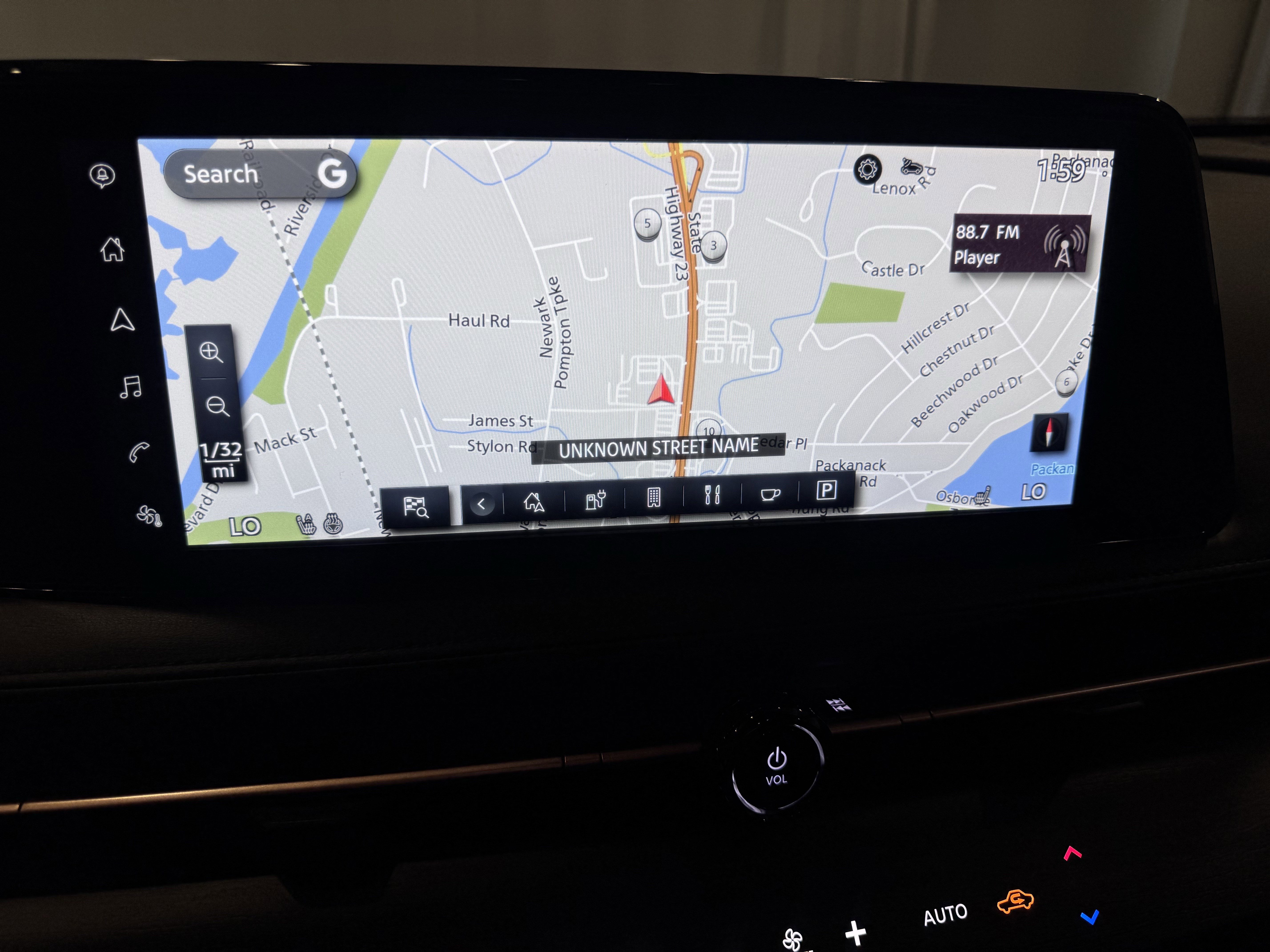 Used 2023 Nissan Ariya AWD image 23