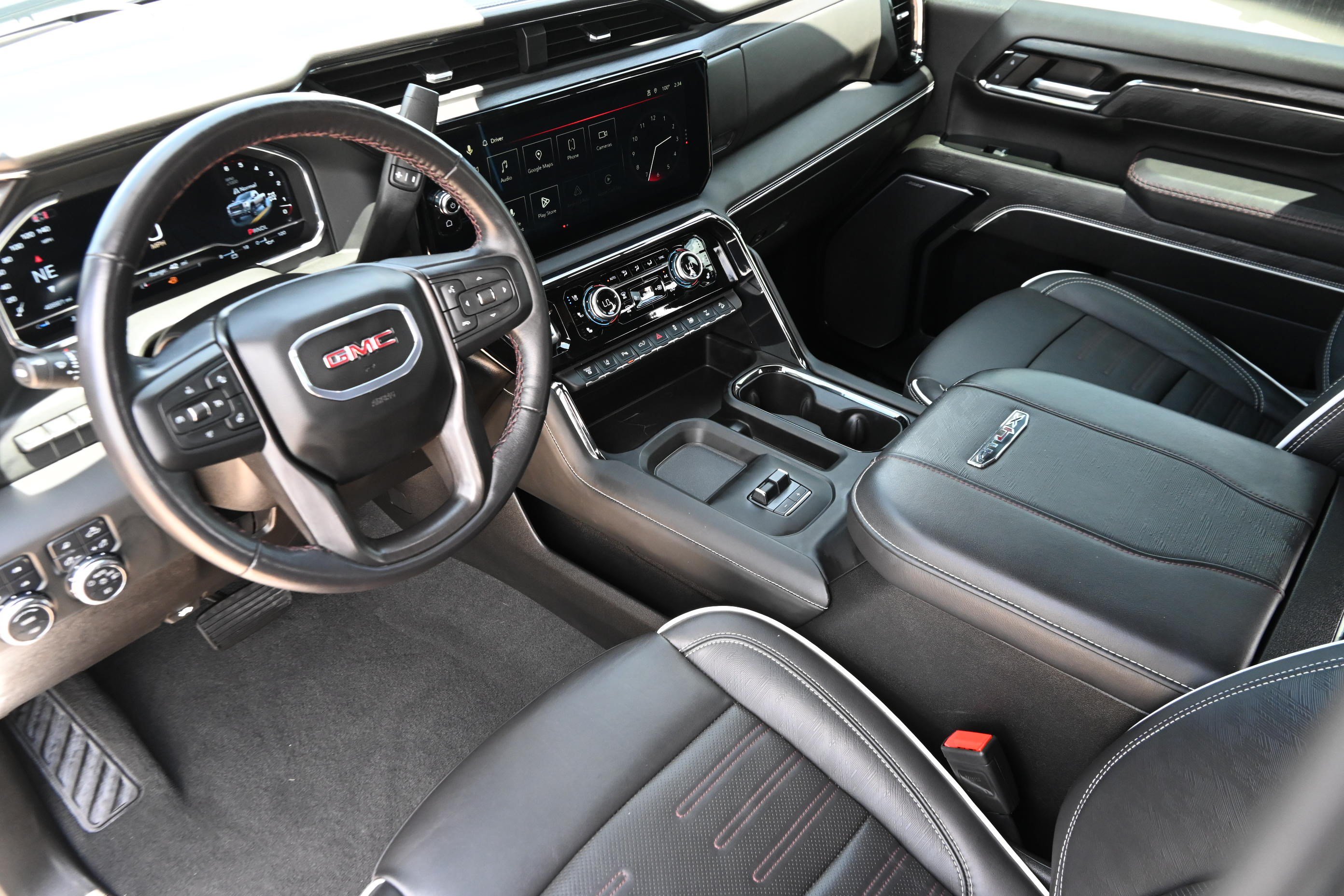 Used 2024 GMC Sierra 2500 AT4X AWD/4WD image 14