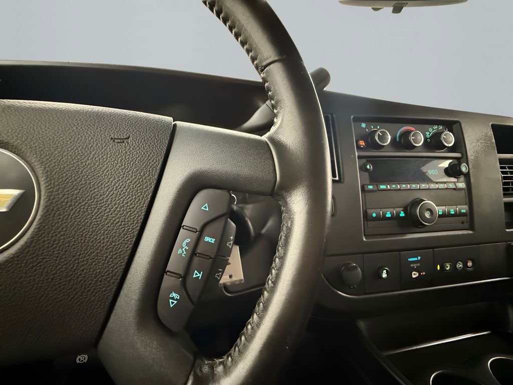 Used 2023 Chevrolet Express 3500 w/ Driver Convenience Package image 17