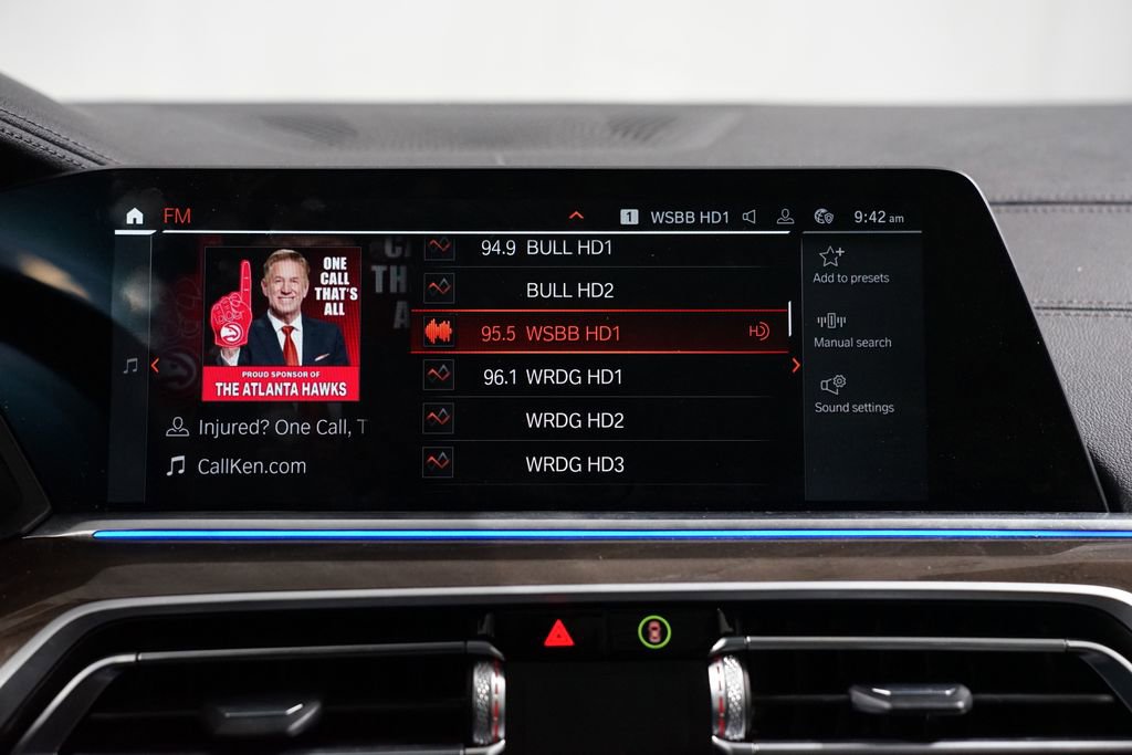 Used 2022 BMW X5 sDrive40i w/ M Sport Package image 18