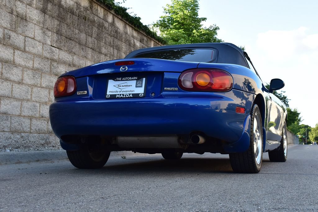 Used 1999 MAZDA MX-5 Miata 10th Anniversary Edition RWD image 54