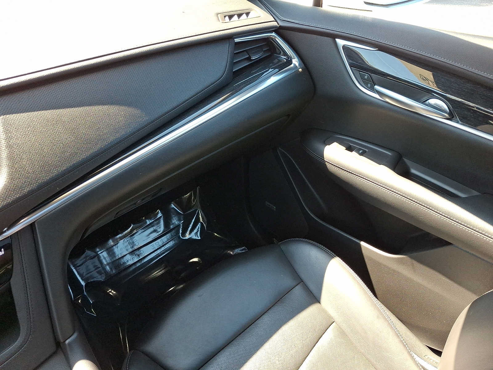 Used 2020 Cadillac XT5 Premium Luxury AWD/4WD image 21