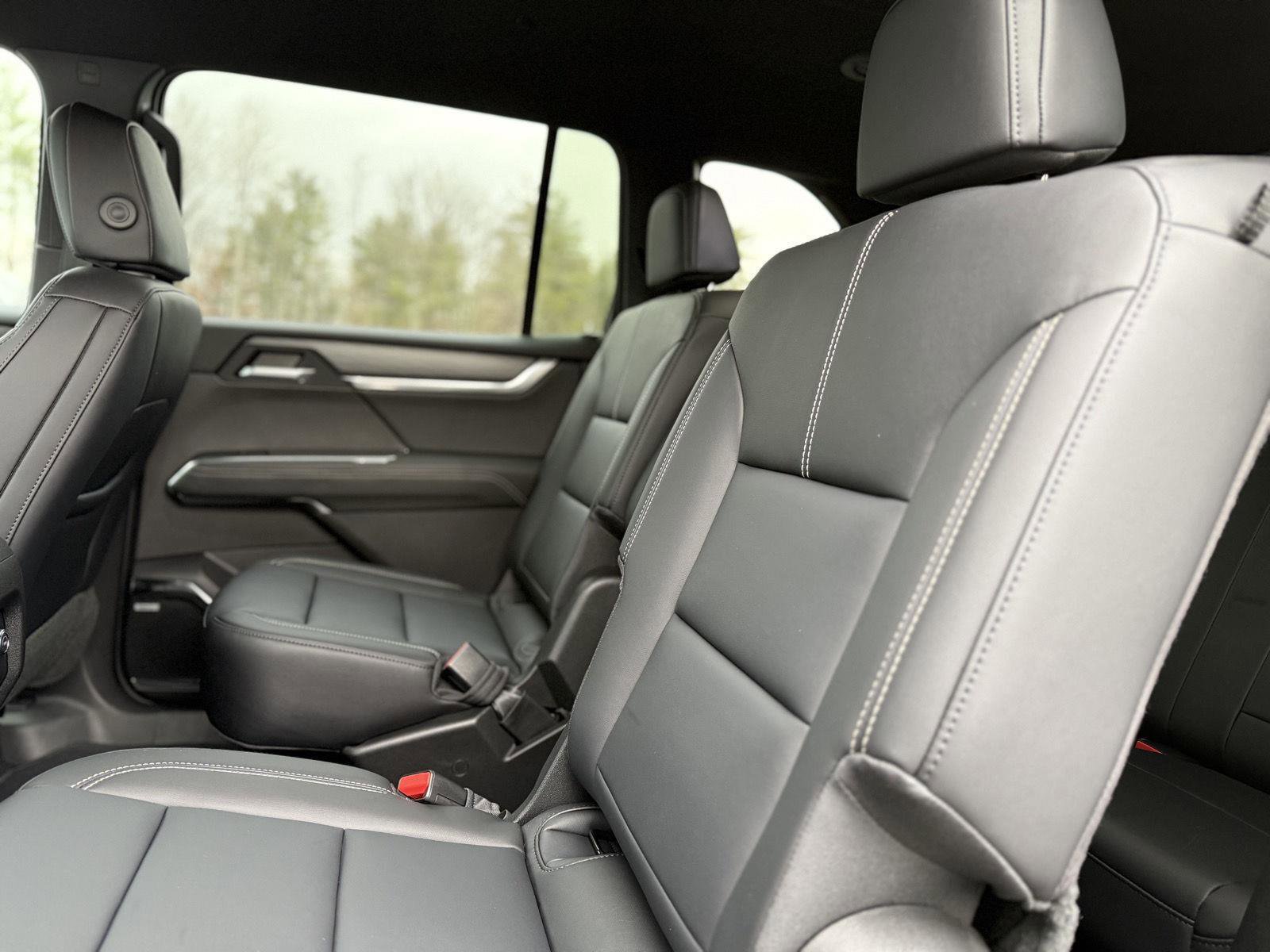 New 2026 GMC Acadia Elevation w/ Black Edition image 13