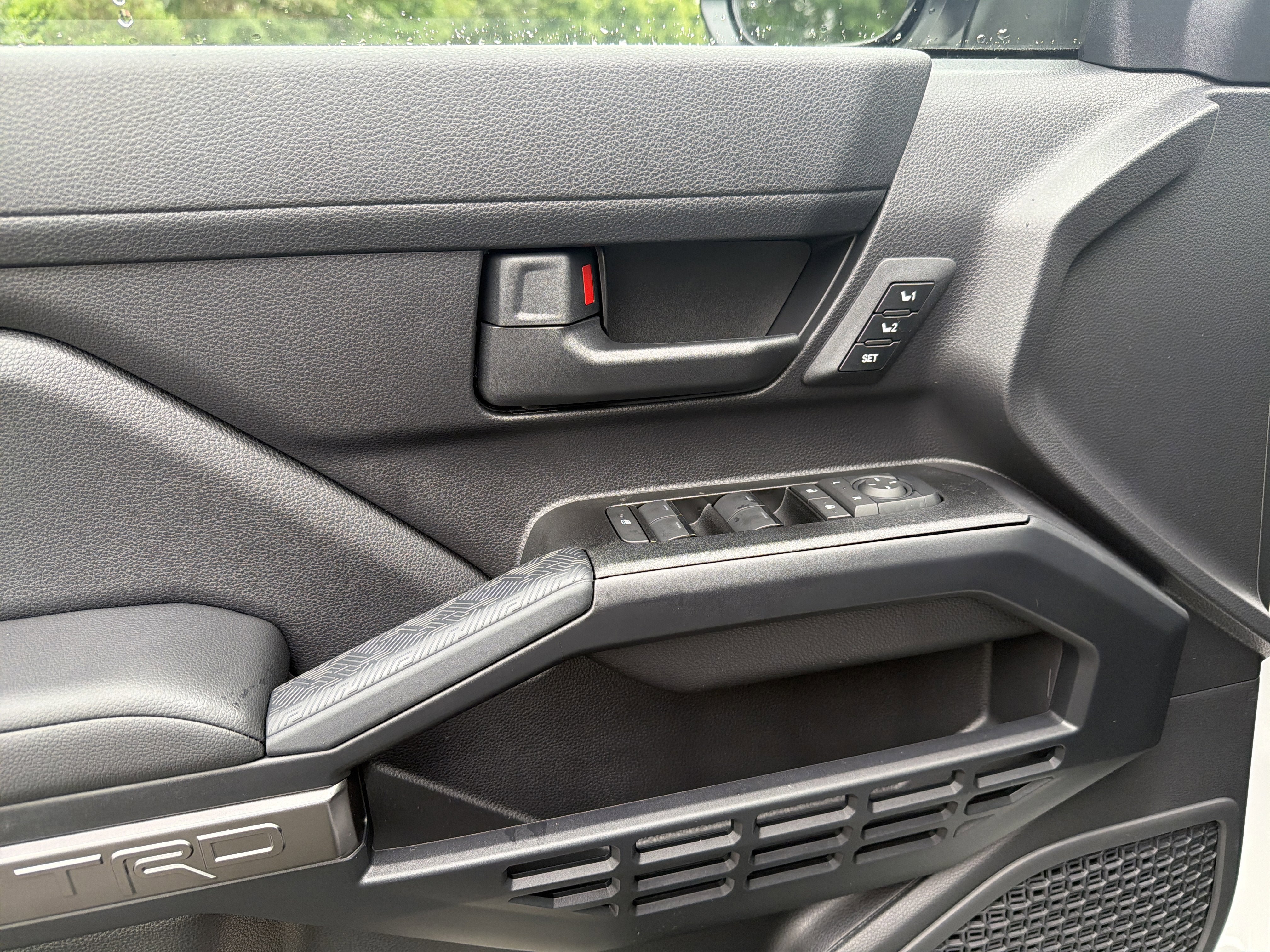 New 2026 Toyota 4Runner TRD Off-Road Premium AWD/4WD image 10