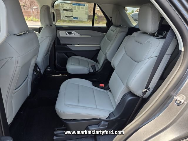 New 2026 Ford Explorer Active w/ Active Comfort Package AWD/4WD image 8