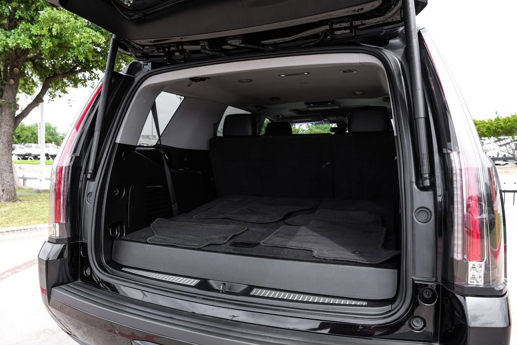 Used 2019 Cadillac Escalade Premium Luxury w/ LPO, Radiant Package RWD image 55